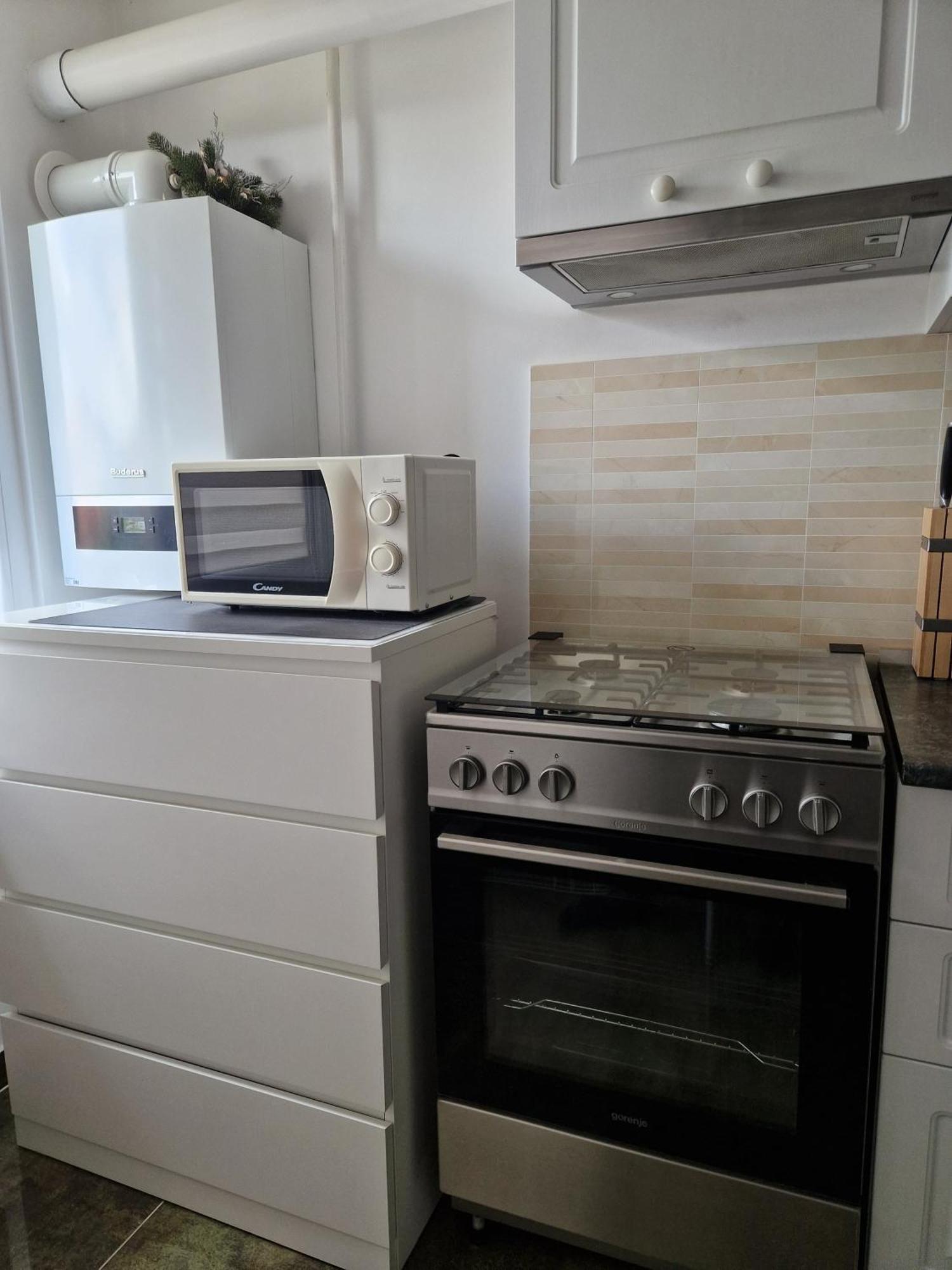 Apartament In Otopeni Buitenkant foto