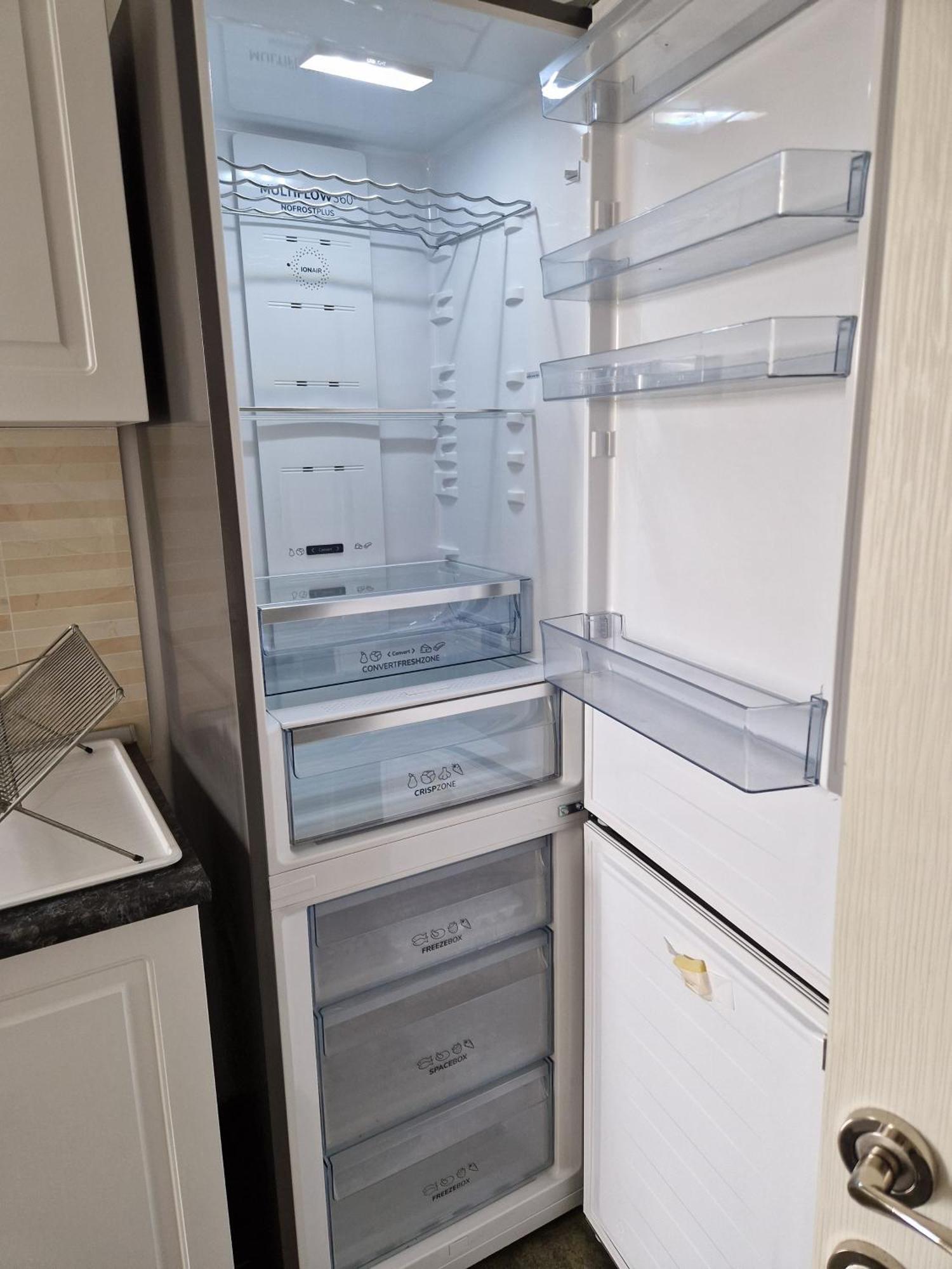 Apartament In Otopeni Buitenkant foto